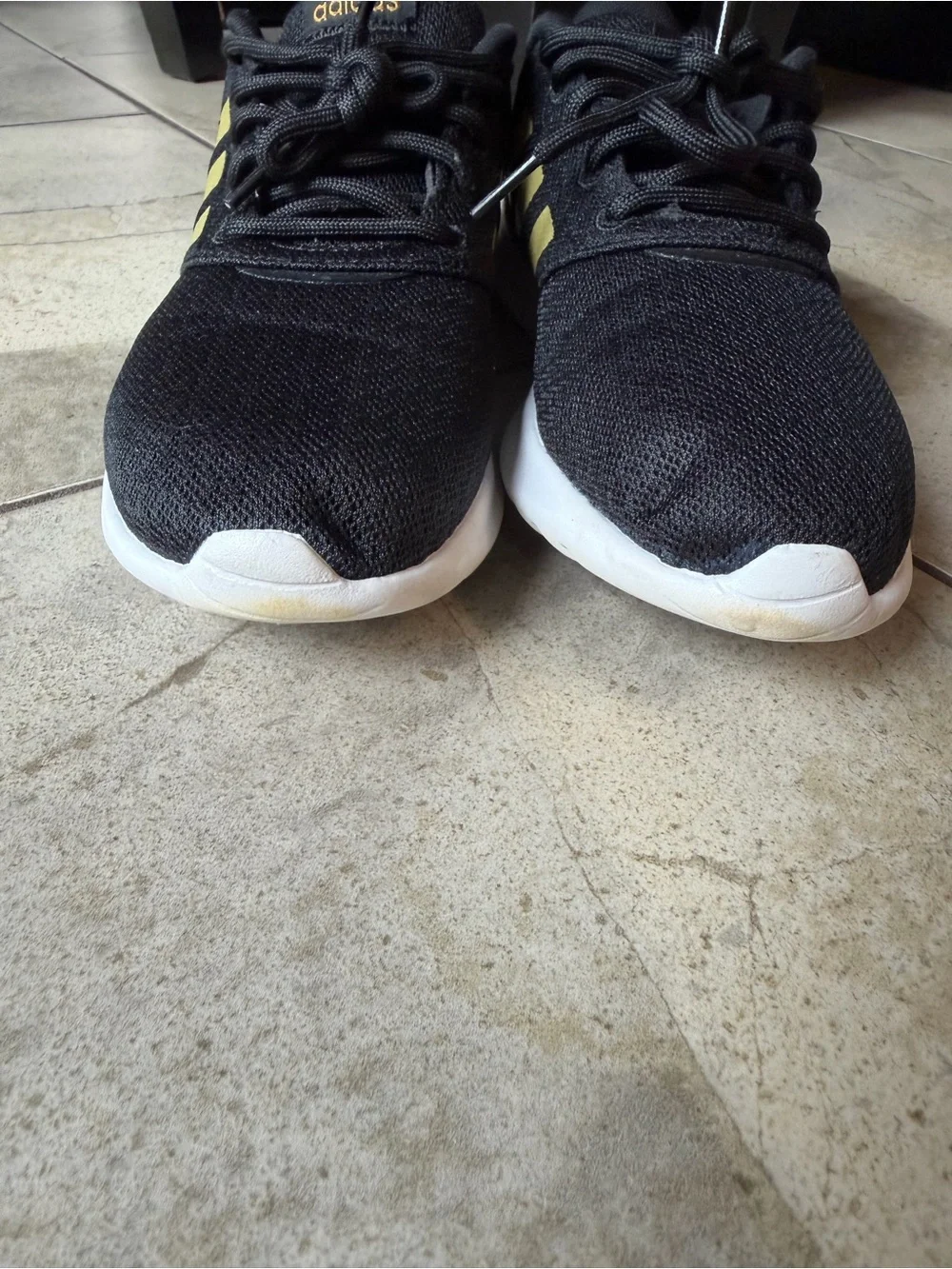Adidas Cloudfoam Sneakers Black Gold Running Shoes Men’s Size 8 Lightweight